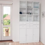 4 manieren om urinevlekken en -geuren van huisdieren uit uw tapijt te verwijderen